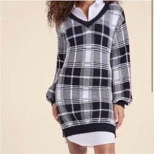 VENUS Black and White Plaid V-Neck Sweater Dress